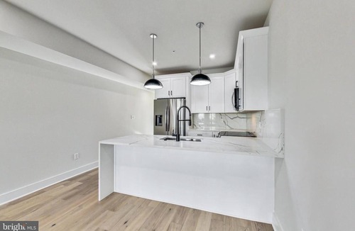 Northeast Condo | Explore Washington DC with a brand 3BR new cozy condominium in Ivy City!