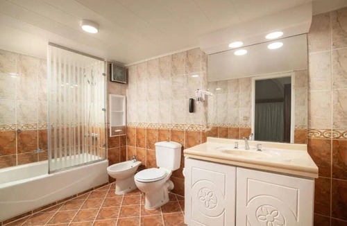 Wadi El Natrun Resort | Explorer's Basecamp: 2 Premium Rooms l Pool, Spa & City Tours