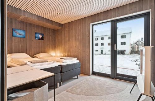 Henningsvaer Apartment | Explorers Rest, Henningsvær