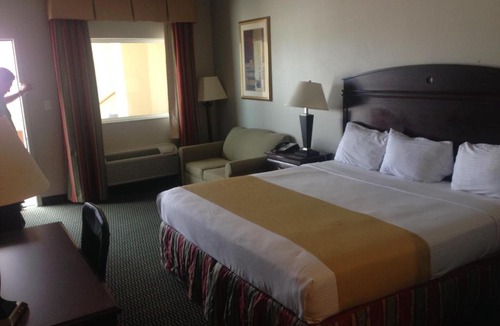 Wharton Hotel | Express Inn