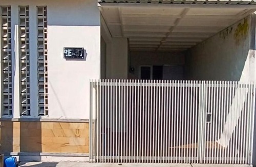 Patrang Hotel | EXPRESS O 91293 House