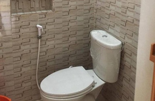 Bandung Hotel | EXPRESS O 92035 Rumah Singgah 8b Syariah