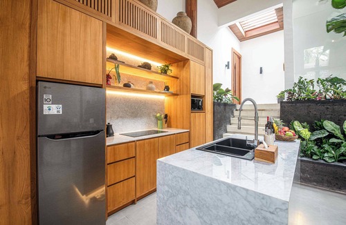 Petulu House | Exquisite 2BR Villa Jungle View, 8 Mins to Ubud