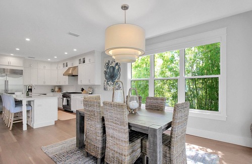 Longbeach Village House | Exquisite 3 BR/3.5 BA home with pool and spa on Longboat Key - The Captain's Quarters