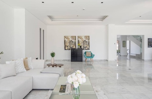 Dubai Villa | Exquisite 6BR Villa w/Private Pool in Dubai Hills