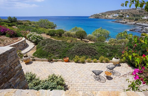 Megas Gialos Villa | Exquisite beachfront mansion, 5 bedrooms-Syros