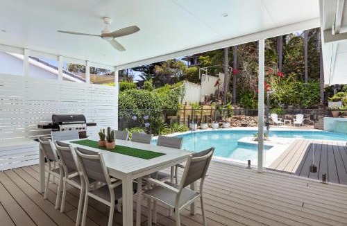 Forresters Beach House | Exquisite Beachside Luxury Resort Style Pool