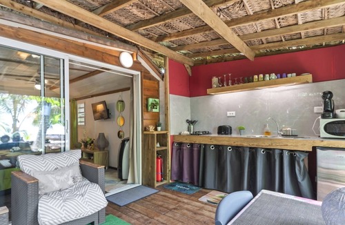 Moorea-Maiao House | Exquisite Bungalow with Beachfront Jacuzzi
