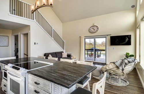 New Lisbon House | Exquisite Hagerstown Home with Deck & Gazebo!