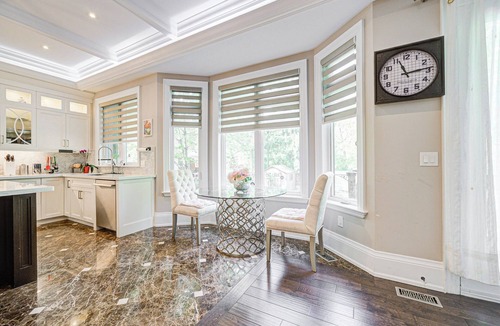 Willowdale House | Exquisite Multi-Level 4-Bedroom Designer Home