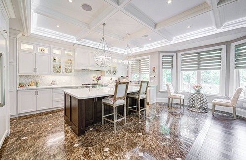Willowdale House | Exquisite Multi-Level 4-Bedroom Designer Home
