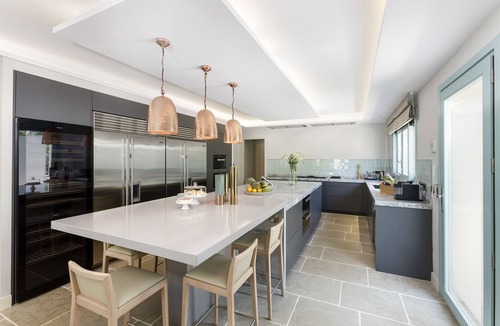 Sotogrande Villa | Exquisite private villa with private and heated pool and jacuzzi