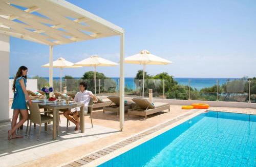Pernera Villa | Exquisite Protaras Villa Villa Bulat 4 Bedrooms Beachfront