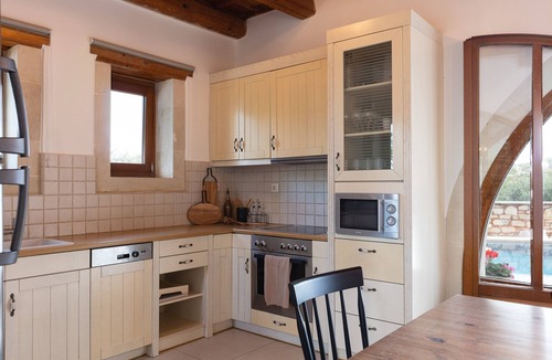 Pigouniana Villa | Exquisite Villa Mesogea with spacious rooms and private pool