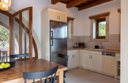 Pigouniana Villa | Exquisite Villa Mesogea with spacious rooms and private pool
