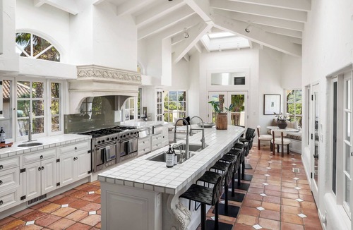 Glen Ellen House | Exquisite Wine Country Villa, Winery And Wine Cave, Villa Montebella