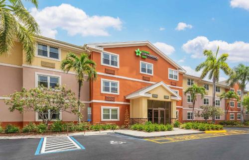 Hunt Club Hotel | Extended Stay America Suites - West Palm Beach - Northpoint Corporate Park
