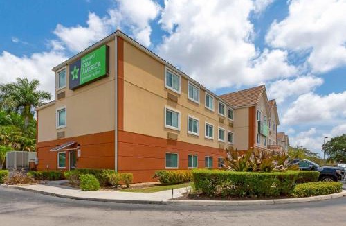 Miami Springs Hotel | Extended Stay America Premier Suites - Miami - Airport - Miami Springs