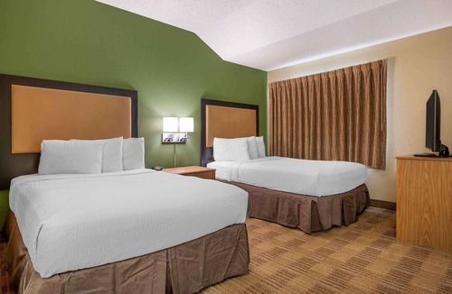 Pike Hotel | Extended Stay America Suites Indianapolis West 86th St