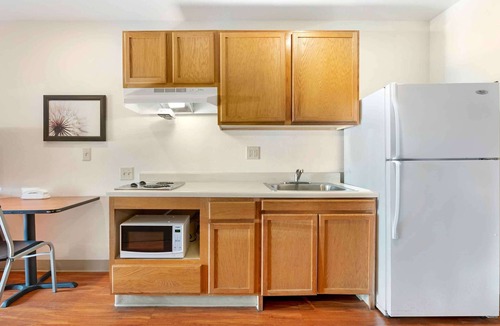 Florence Hotel | Extended Stay America Select Suites - Cincinnati - Florence - Airport