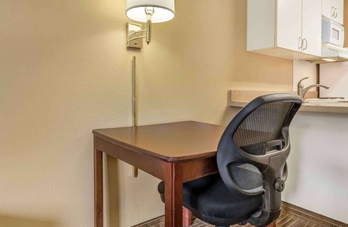 Maple Grove Hotel | Extended Stay America Suites Minneapolis Maple Grove