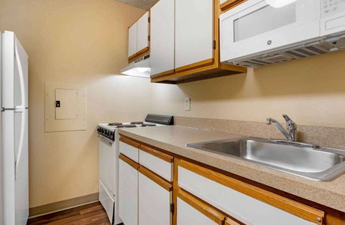 Blue Ash Hotel | Extended Stay America Suites Cincinnati Blue Ash Reagan Hwy