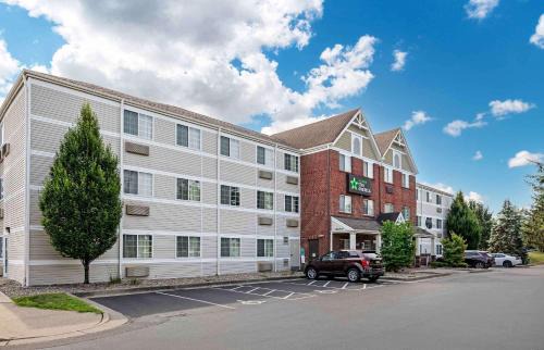 Blue Ash Hotel | Extended Stay America Suites - Cincinnati - Blue Ash - Reed Hartman