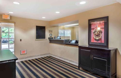 Canyon Park Hotel | Extended Stay America Suites - Seattle - Bothell - Canyon Park