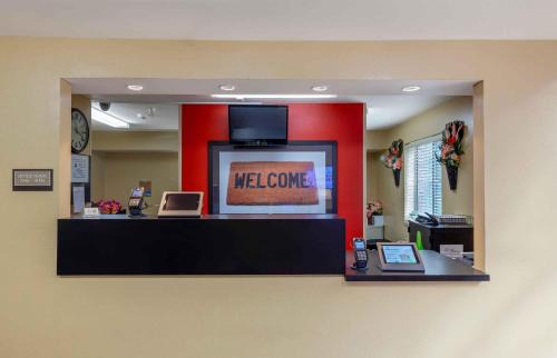 Raleigh Hotel | Extended Stay America Suites - Raleigh - North Raleigh - Wake Towne Dr