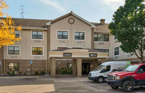 Romulus Hotel | Extended Stay America Suites - Detroit - Metropolitan Airport