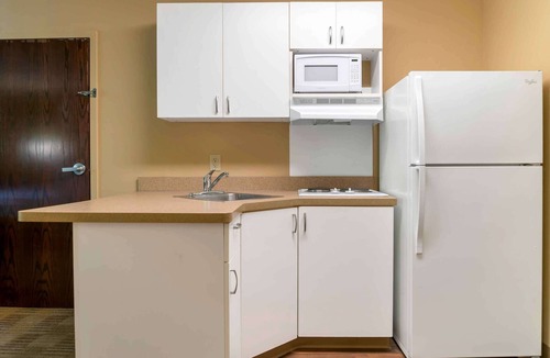 Canton Hotel | Extended Stay America Suites Detroit Canton