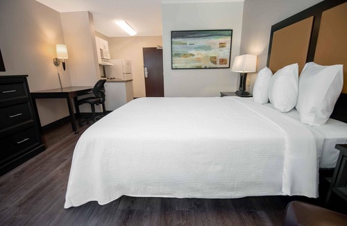 Southbank Hotel | Extended Stay America Suites Jacksonville Riverwalk Conv Ctr