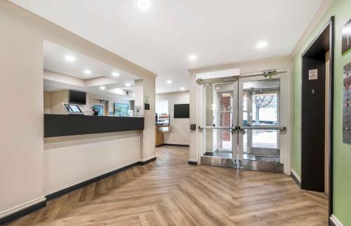 Tysons Hotel | Extended Stay America Suites - Washington, DC - Tysons Corner