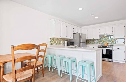 Richmond Apartment | Extended Stay - Park Place #3 - Stylish, Comfort, & Convenience, Just Like Home