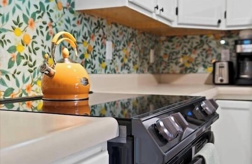 Richmond Apartment | Extended Stay - Park Place #4 - Stylish, Comfort, & Convenience, Just Like Home