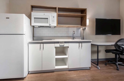 Warrington Hotel | Extended Stay Premier Suites - Pensacola- Nas Corry Station
