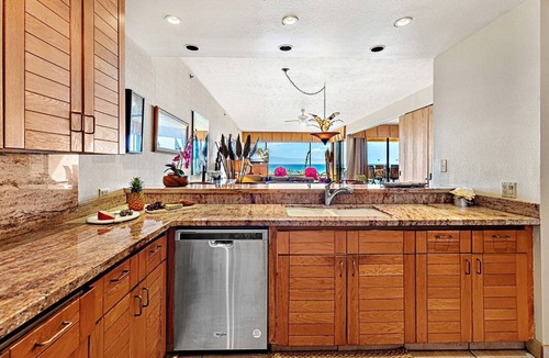 Kahana Condo | Extended Summer Special $250n 7/16-11/20- 2bd Oceanfront View-SK 344 Sullivan