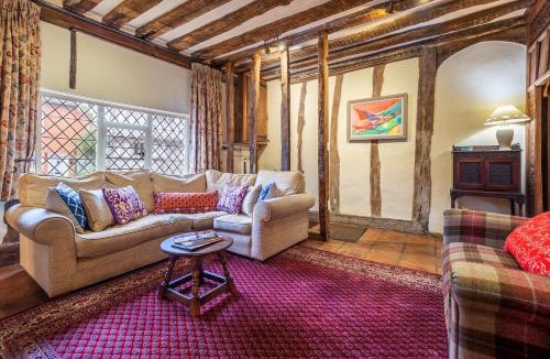 Lavenham House | Extraordinary 15th Century timber framed cottage in famous Medieval village - The Tryst