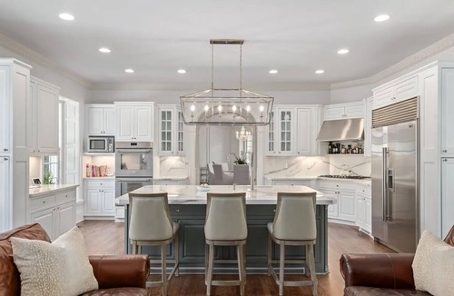 Greenwich House | Extraordinary 3+acre Greenwich mid-country estate