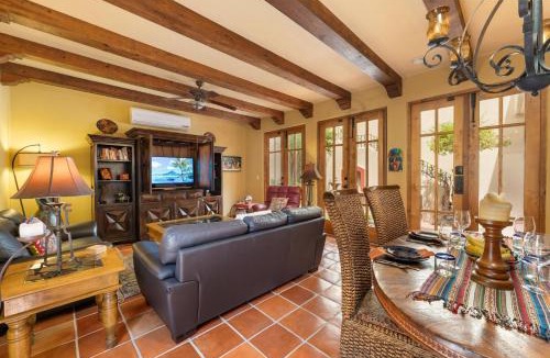 Nopolo House | Extraordinary home with private pool - 2 Bikes Available By Casago
