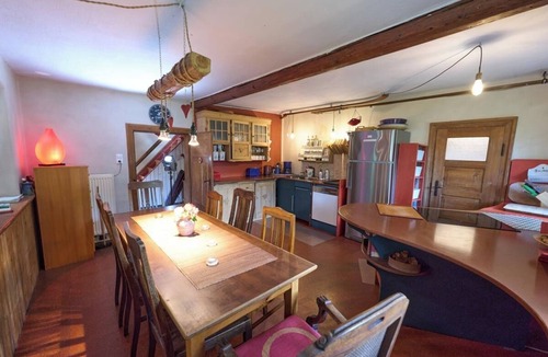 Mainleus House | Extraordinary old shepherd's house - artist's house