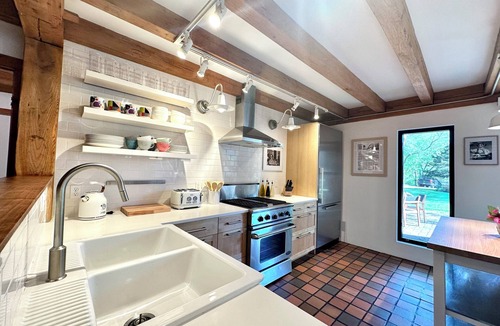 Middletown House | Extraordinary Retreat Near Beaches & Downtown Newport