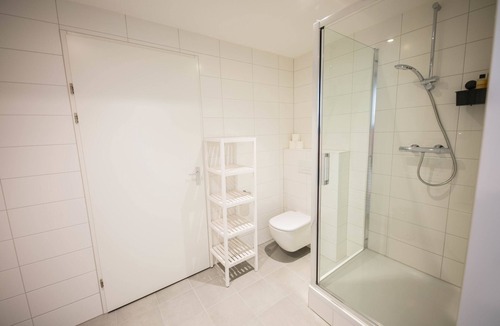 Kop van Zuid Apartment | Extraordinary serviced studio 47m2 -PRH15E-
