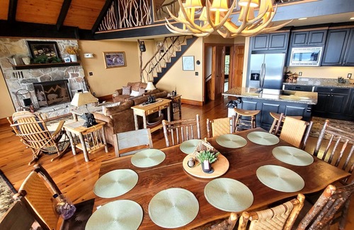 Young Harris House | Extraordinary Sunrise and Sunsets Views - Mountain Getaway
