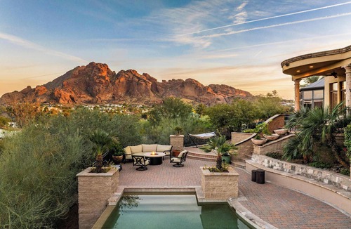 Paradise Valley House | Extremely Private Hilltop Mansion with 360° Views, Infinity Pool & Home Theater