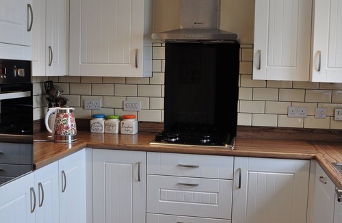 Bude House | Extremely well priced modern 3 bedroom townhouse in Bude, Cornwall