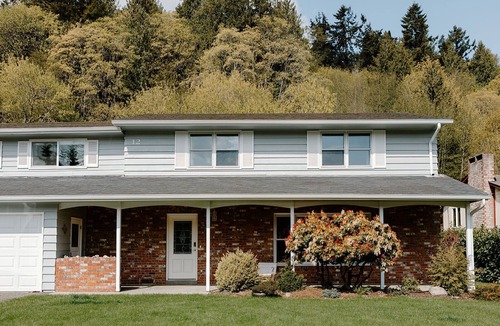 Port Angeles East House | Eye-catching Home and Yard w/Luxurious Hot Tub, Patio, and Private Trail Access