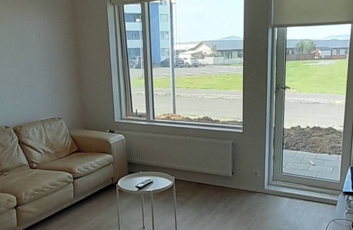 Arborg Apartment | Eyrakot 1BR-Self-check-in apartment in Selfoss city center.