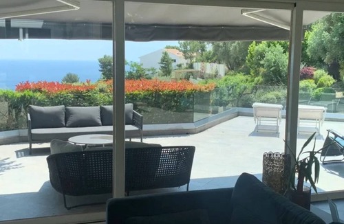 Eze Villa | Eze Villa With a Gorgeous Sea-side View. Pet Friendly!