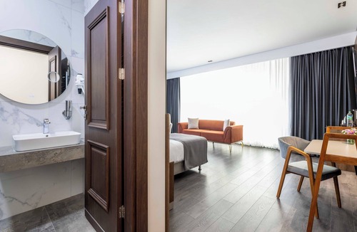 Avcilar Hotel | Ezkar Bathonea Art İstanbul Hotel
